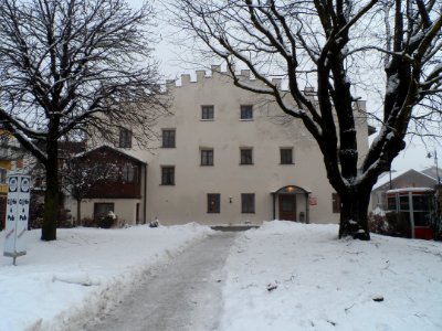 Niederdorf-Ehemaliges-Gerichtshaus