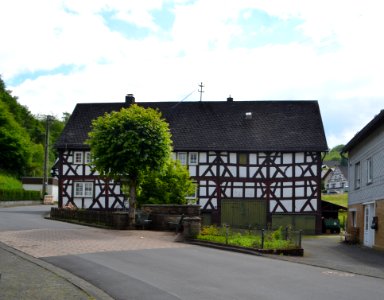 Niederdreisbach, Denkmalstraße 20