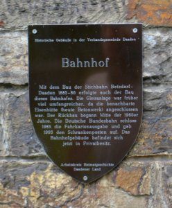 Niederdreisbach, Bahnhof, Tafel