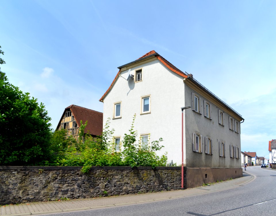 Nieder-Florstadt, Friedberger Landstraße 12