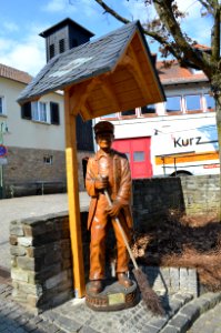 Niederjosbach, Stallbesen