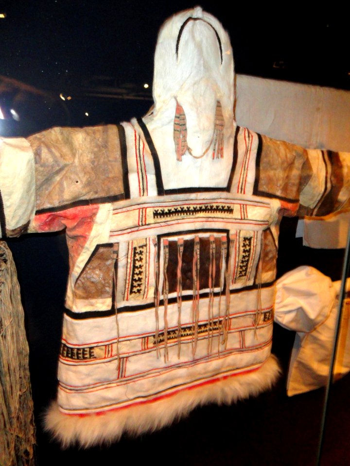 Nganasan boys coat, 1950s - Museum of Cultures (Helsinki) - DSC04772