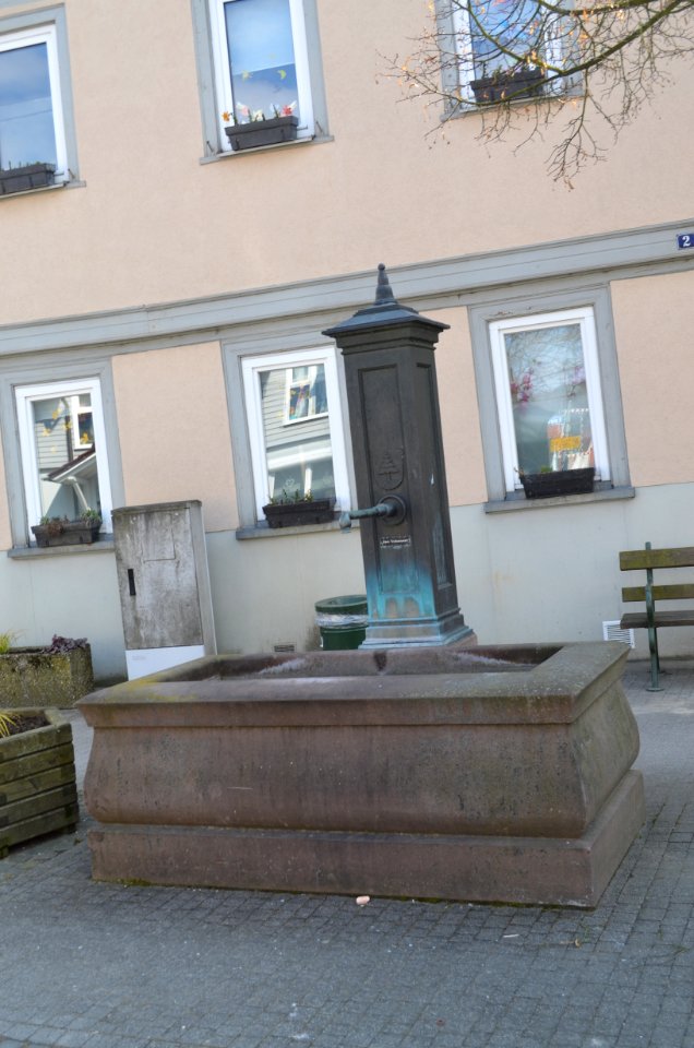 Niederjosbach, Brunnen