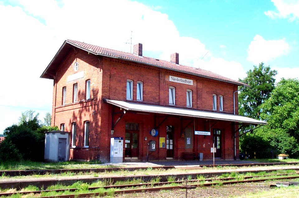 Niederlindhart-bahnhof