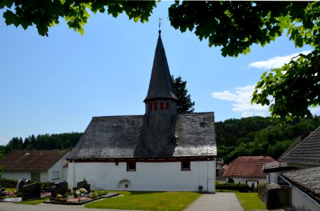 Niederquembach, Evangelische Kirche (1)