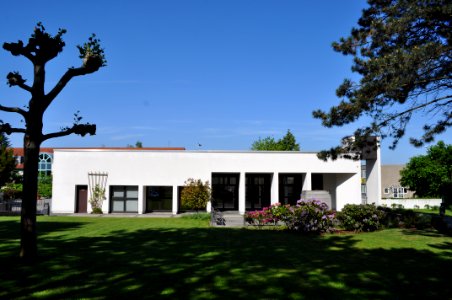 Niederhöchstadt, Friedhof, Trauerhalle
