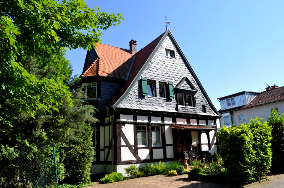 Niederhöchstadt, Hauptstraße 187