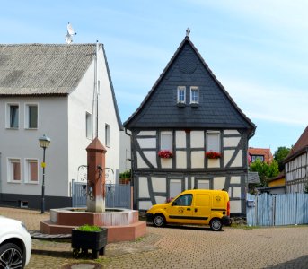 Nieder-Florstadt, Marktplatz 4