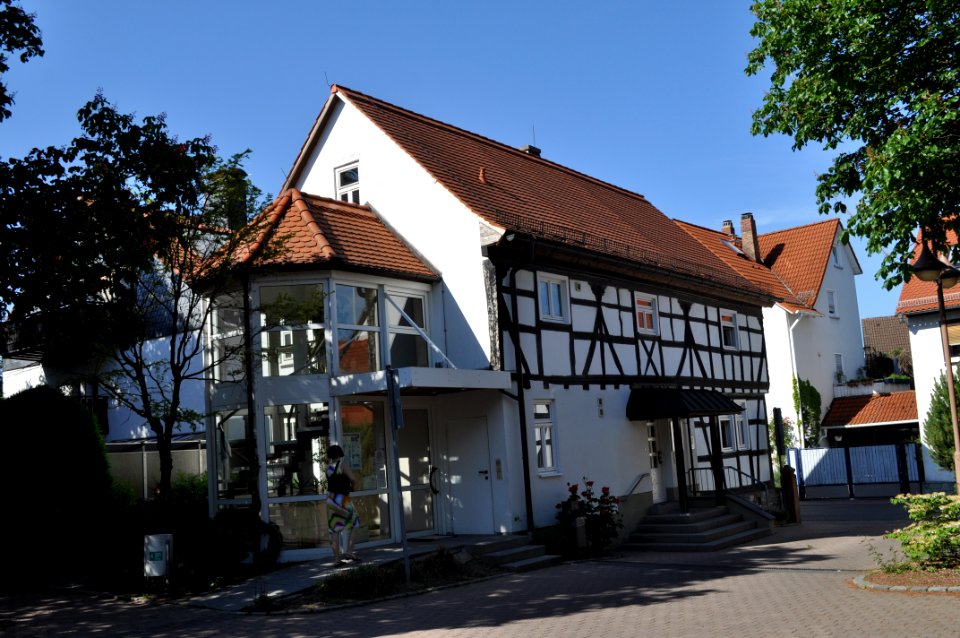Niederhöchstadt, Hauptstraße 297, Rückseite