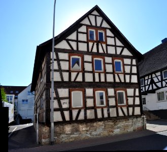 Niederhöchstadt, Hauptstraße 291