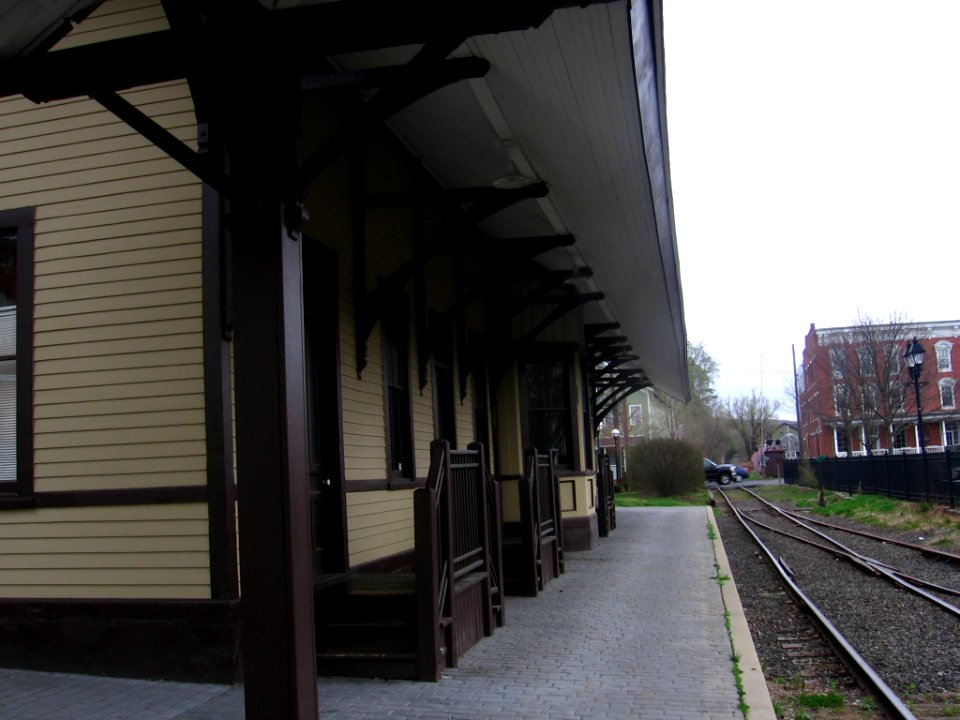 New Milford station 078