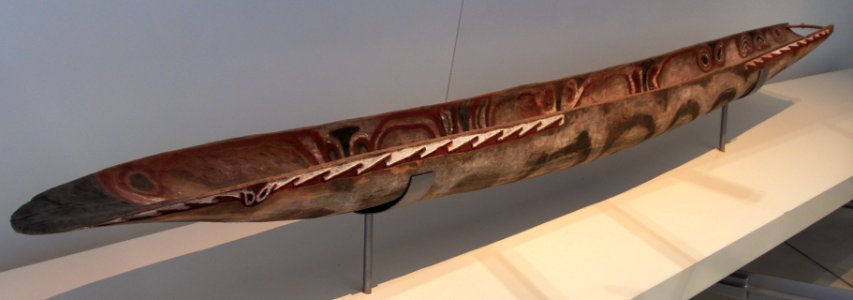 New Guinea Canoe, Melbourne Museum 20180725-006