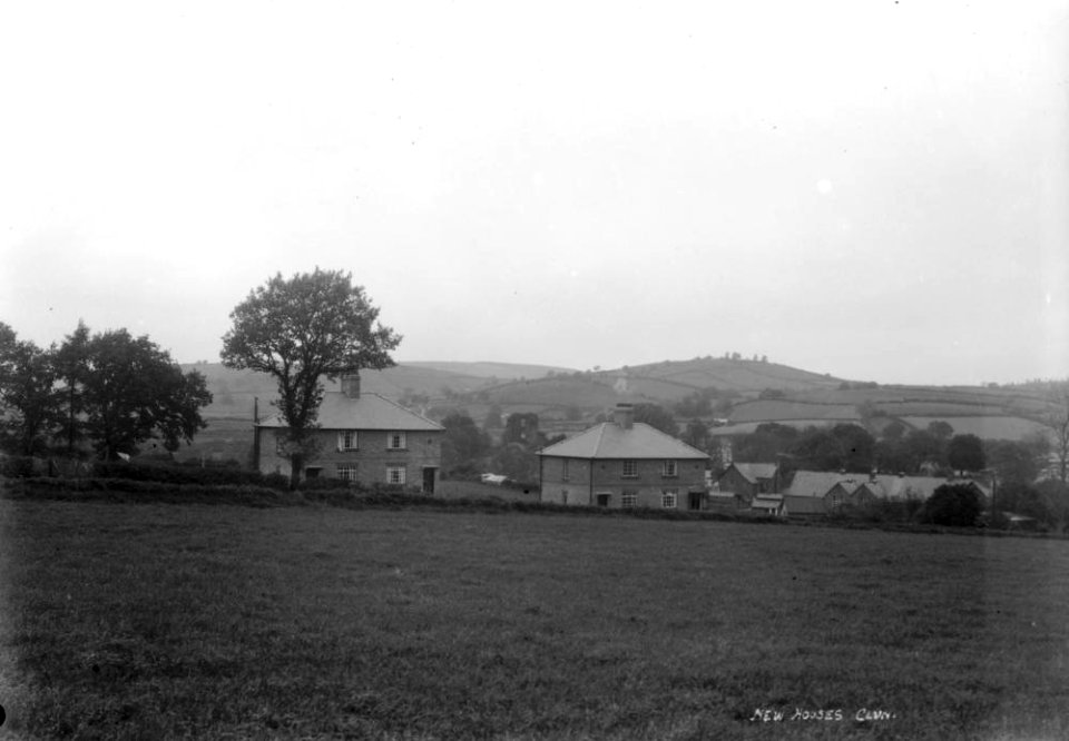 New houses Clun (1294323)