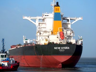New Hydra, IMO 9579781 at the Mississippihaven, Port of Rotterdam pic2