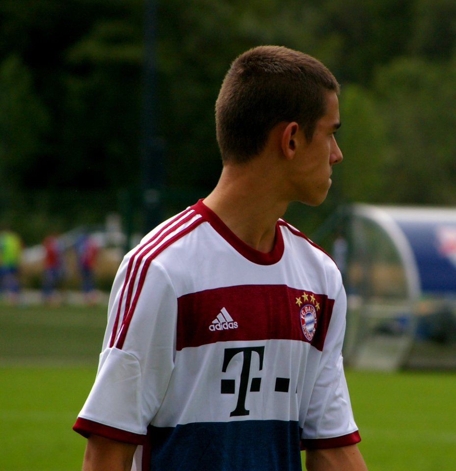 Next Generation Trophy 2014 02