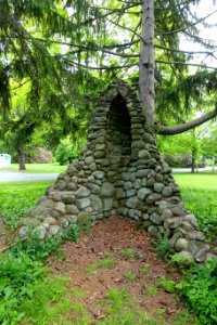 Niche - Pierce Meadow - Doyle Community Park & Center - Leominster, Massachusetts - DSC06280