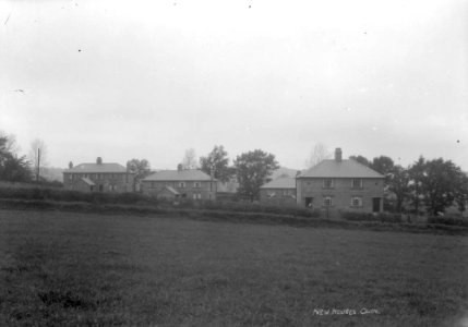 New houses, Clun (1294495)