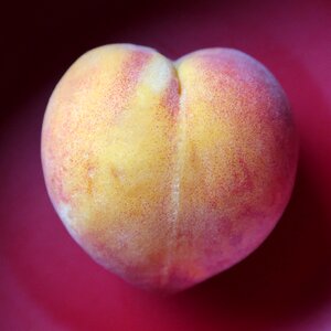 Peach heart gradient