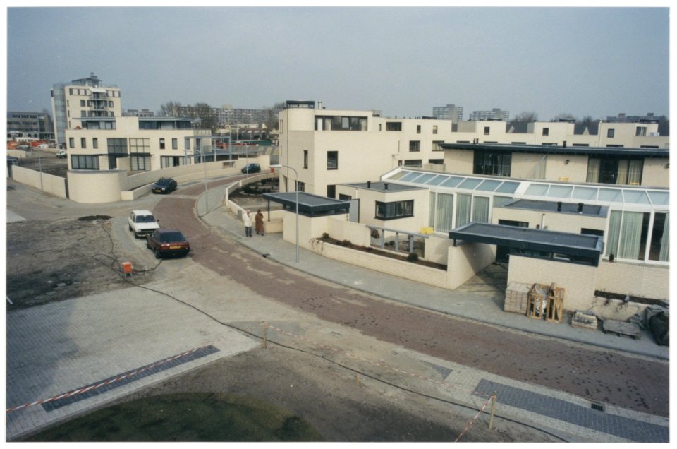 Nieuwbouwwijk Overspaarne vanaf de Zwemmerslaan. NL-HlmNHA 54036461
