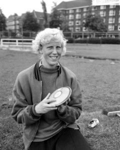 NH Athletiekkampioenschappen op Sintelbaan te Amsterdam De 80m horden dames Lo, Bestanddeelnr 915-4000