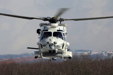 NH90-maritieme gevechtshelikopter-06