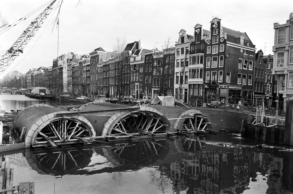 Nieuwe driebogenbrug in Keizersgracht tussen Huiden- en Runstraat in Amsterdam b, Bestanddeelnr 931-9450