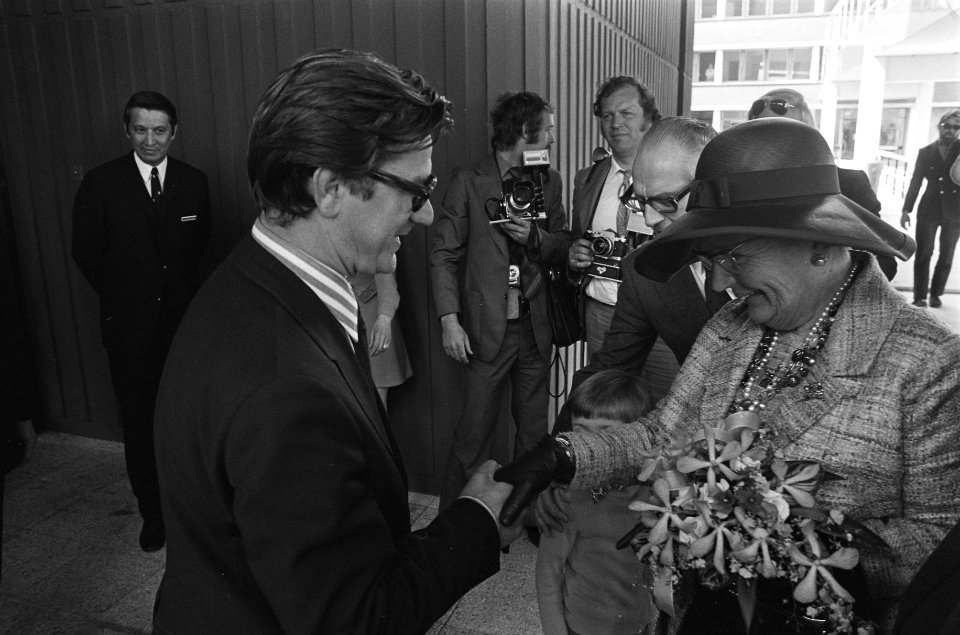 Nieuwbouwcomplex Waterloopkundig Laboratorium te Delft door koningin Juliana geo, Bestanddeelnr 926-4283