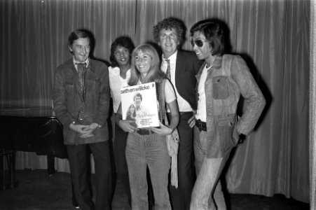 Nieuwe LP in Hilton Amsterdam, Henk van Dijk, Seth Gaaikema, Willeke Alberti en , Bestanddeelnr 924-9120