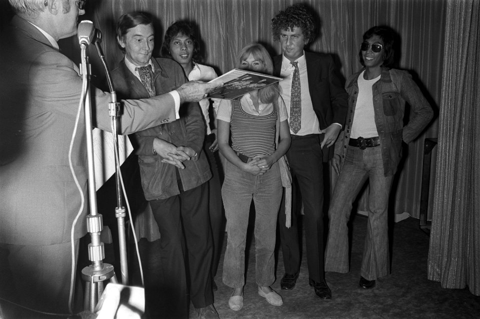 Nieuwe LP in Hilton Amsterdam, Henk van Dijk, Seth Gaaikema, Willeke Alberti en , Bestanddeelnr 924-9121