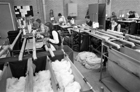 Nieuwe Danlon fabriek geopend te Emmen door Minister de Block, Bestanddeelnr 921-7662