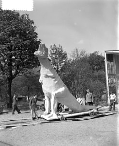 Nieuwe aanwinst voor Artis een tyrannosaurus, Bestanddeelnr 906-4506