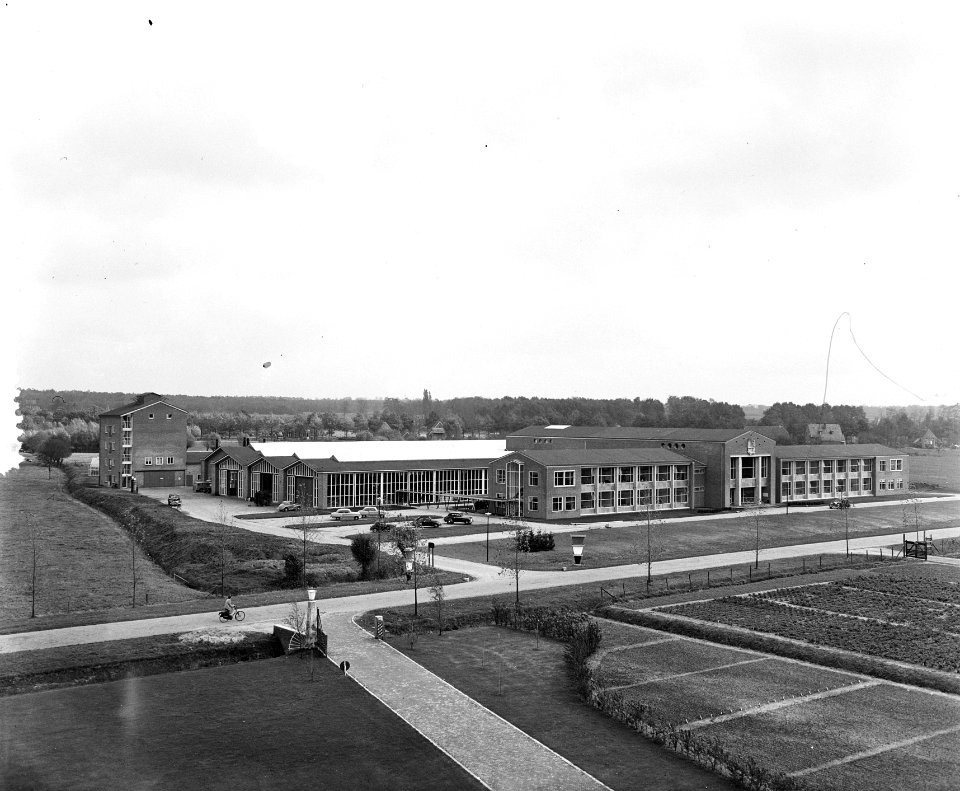 Nieuwe landbouwinstituten (5) Wageningen, gebouwencomplex, Bestanddeelnr 906-8106