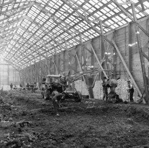 Nieuwe methode van s winters bouwen bij Aannemingsmaatschappij De Kooter in Werk, Bestanddeelnr 918-6861