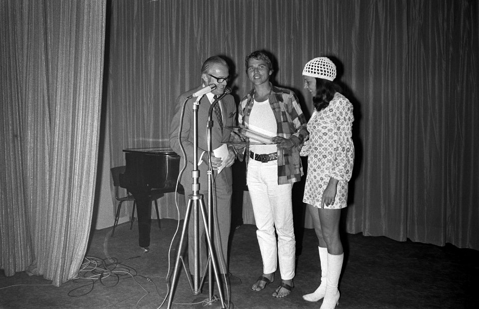 Nieuwe LP in Hilton Amsterdam, Henk van Dijk , Seth Gaaikema , Willeke Alberti e, Bestanddeelnr 924-9122