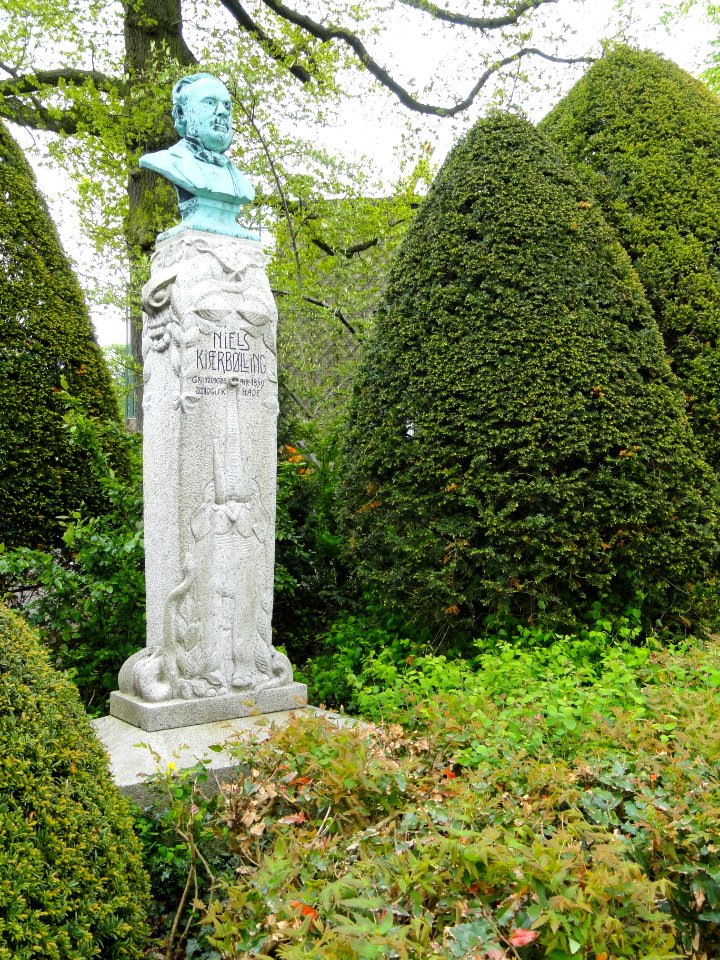 Niels Kjærbølling memorial - Copenhagen Zoo - DSC09117