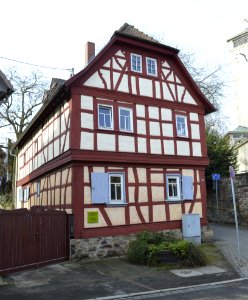 Niederursel, Alt-Niederursel 28