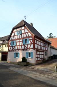 Niederursel, Spielsgasse 18 (1)