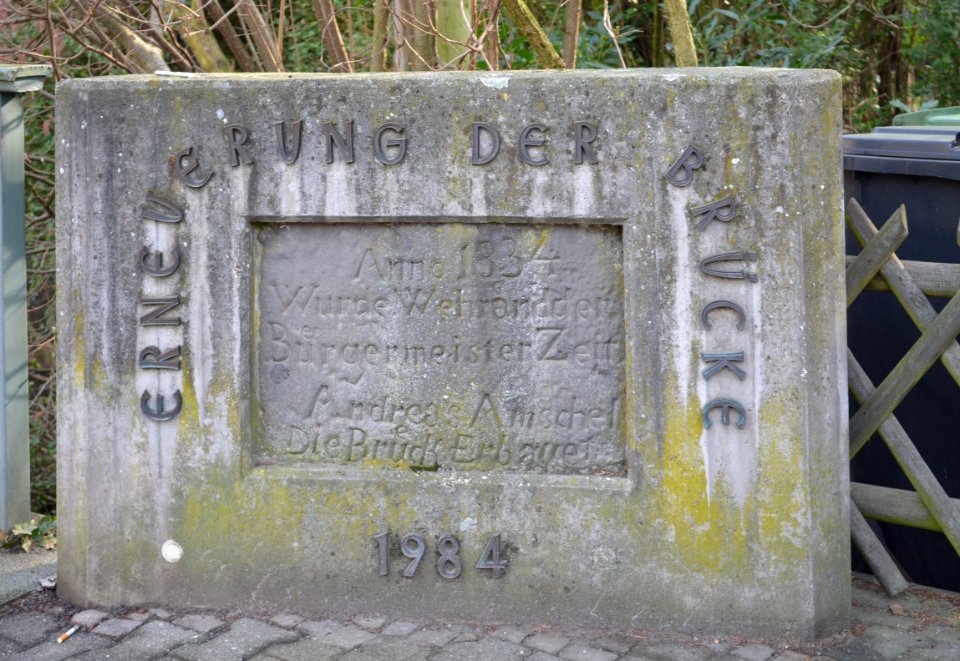 Niederursel, Urselbachbrücke Spielsgasse