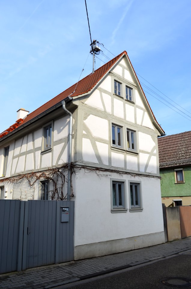 Niederursel, Spielsgasse 6