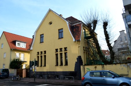 Niederursel, Alt-Niederursel 3