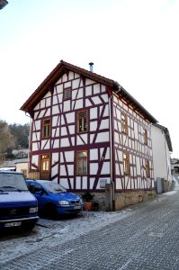 Niederems, Emsbachstraße 3