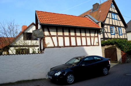 Nieder-Erlenbach, Alt Erlenbach 28a