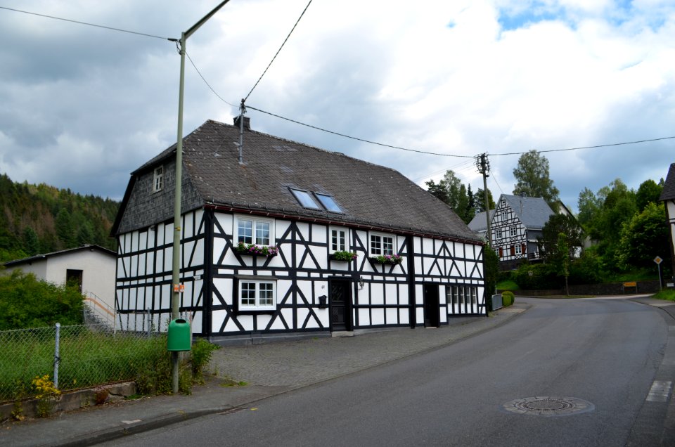 Niederdreisbach, Hauptstraße 67