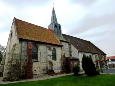Nielles-lès-Ardres (Pas-de-Calais, Fr) Église Saint-Pierre (03)