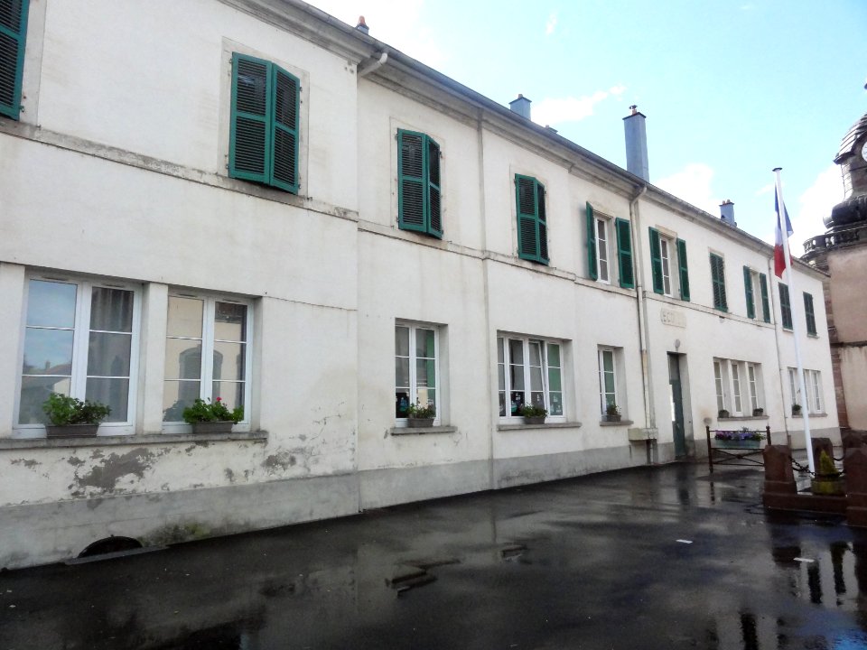 Niderviller(Moselle) école