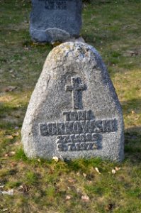 Nieder-Erlenbach, Lersner-Gräber, Toni-Burkowski