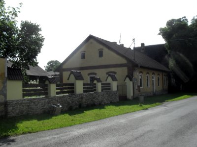 Nicov - Fara