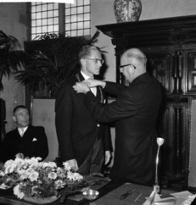 Nieuwe burgemeester in Middelburg. Hr. Berenpas en hr. Dreyber, Bestanddeelnr 913-1356