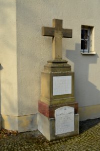 Niederursel, Grab Lommel