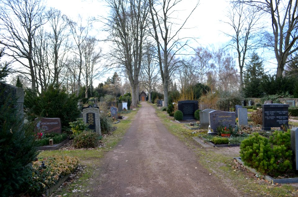 Niederursel, Friedhof